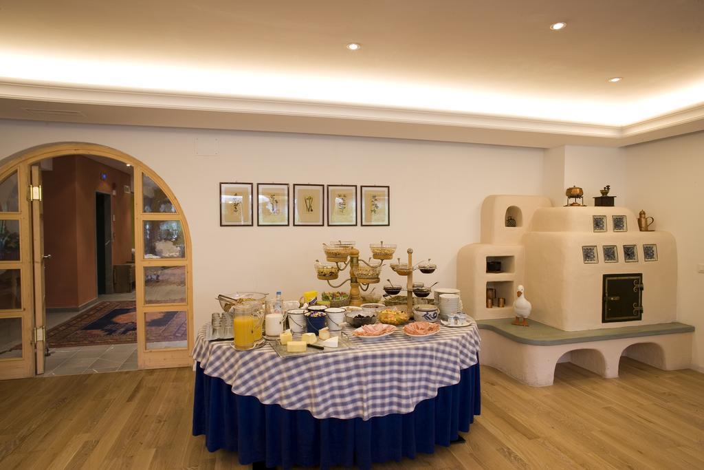 Hotel La Villa Esterno foto
