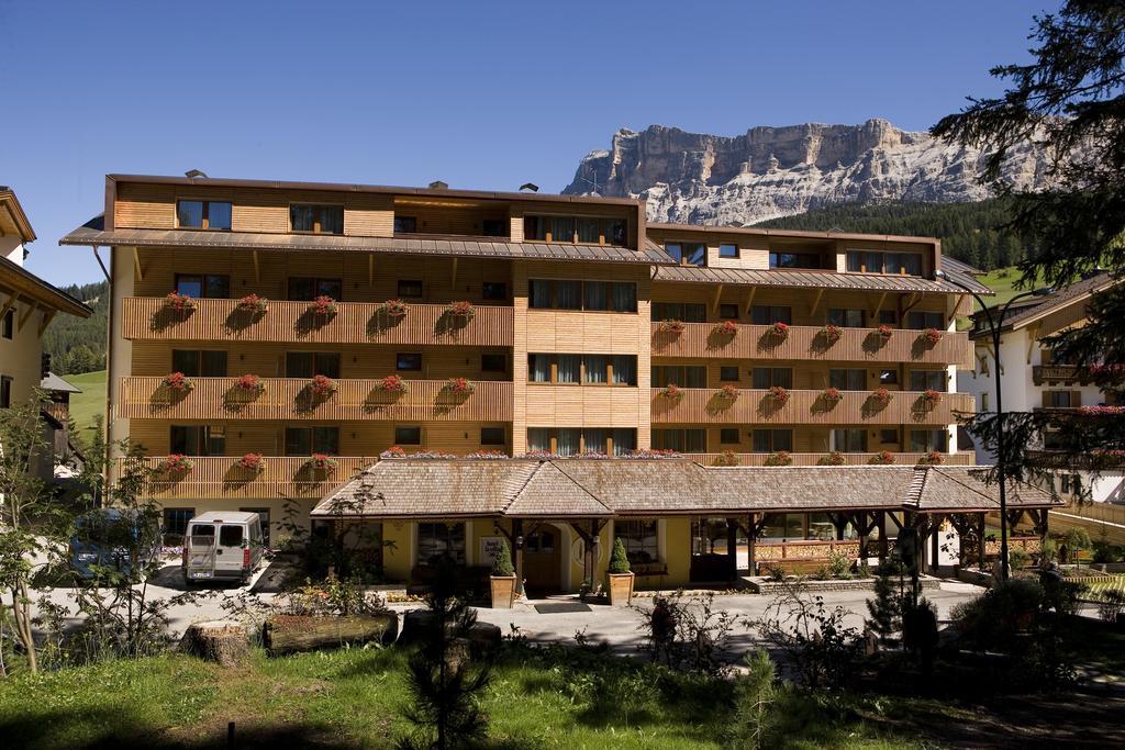 Hotel La Villa Esterno foto