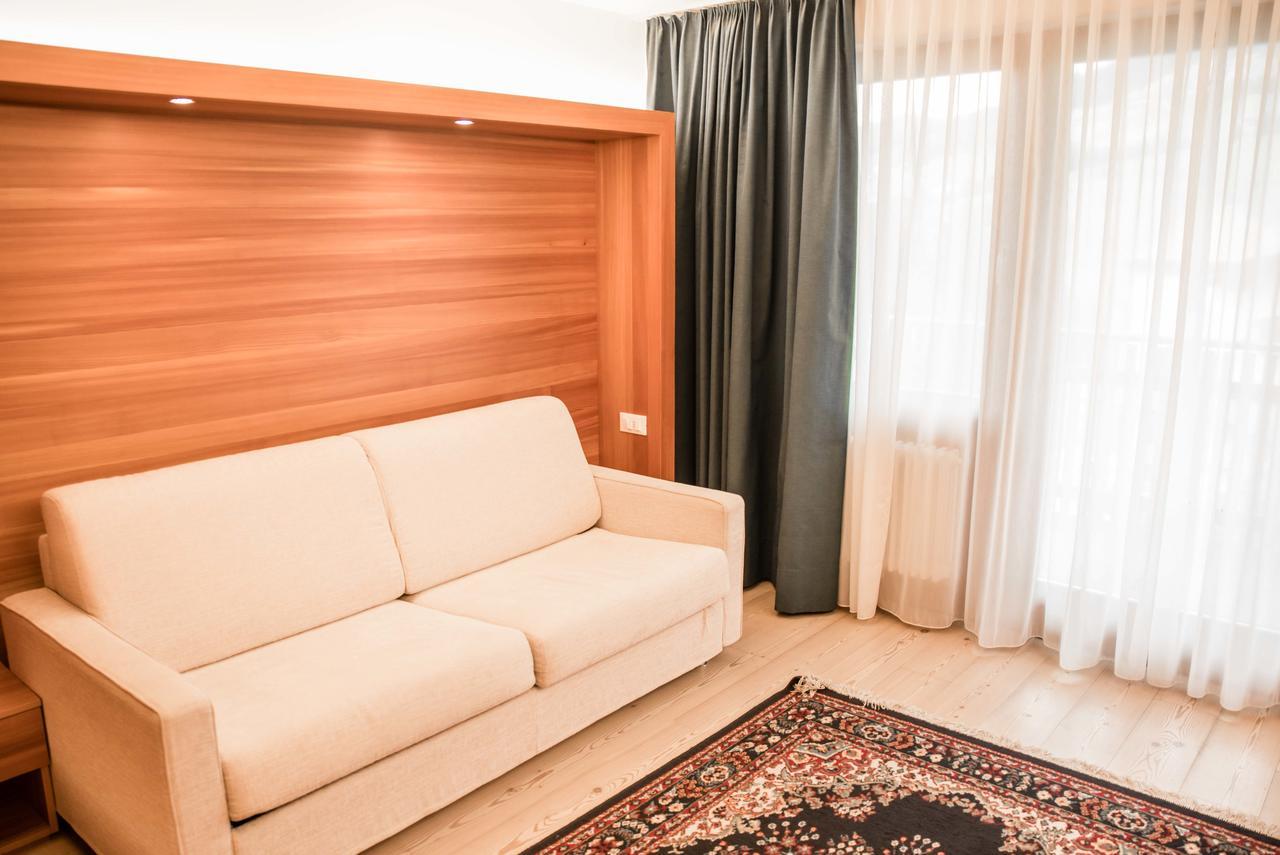 Hotel La Villa Esterno foto